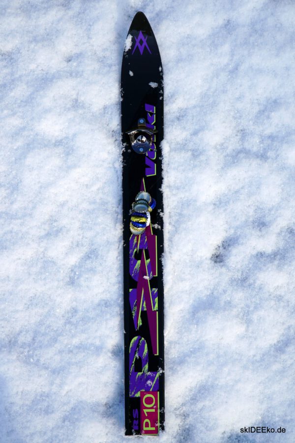 Flaschenöffner-Ski "Schwarze Piste"