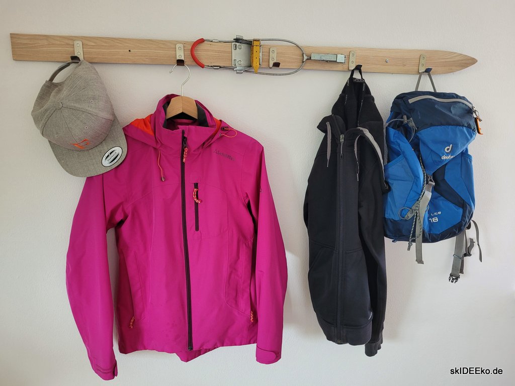 Ski Garderobenleiste "Mittelstation" – Bild 7