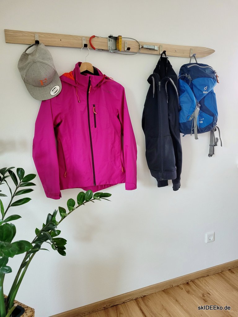 Ski Garderobenleiste "Mittelstation" – Bild 2